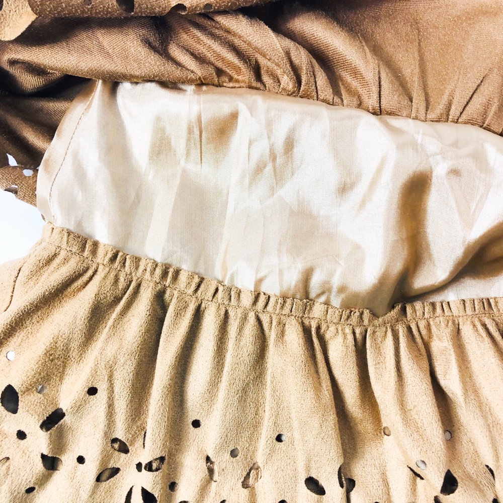 ModCloth | Ryu Suede Mini Skirt - Picture 3 of 5